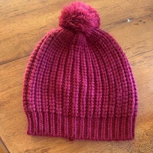 Burgundy pom pom beanie